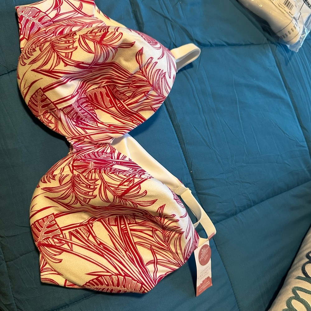 Cacique Red and White Floral Bra